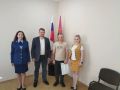 Счастливым обладателем собственного жилья стал еще один житель района, из числа детей, оставшихся без попечения родителей