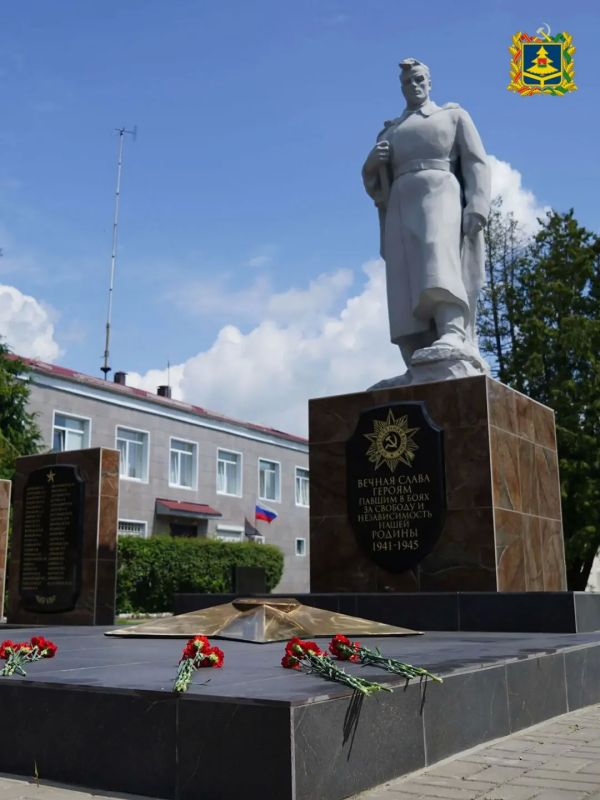 Врио Губернатора Брянской области Егор Ковальчук с рабочей поездкой побывал в Жуковке Врио Губернатора Брянской области Егор Ковальчук с рабочей поездкой побывал в Жуковке