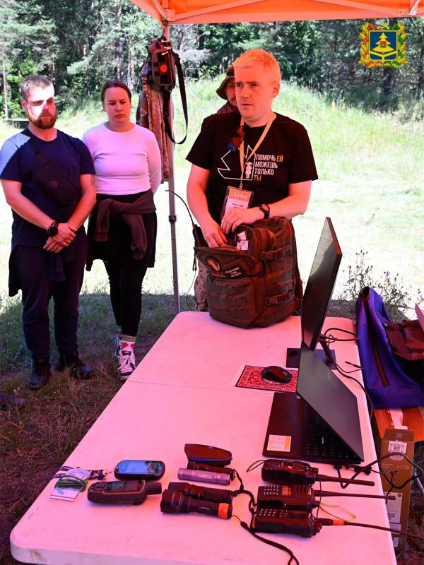 В Брянской области проходят учения добровольцев поисково-спасательного отряда «Лиза Алерт» из регионов России и Республики Беларусь В Брянской области проходят учения добровольцев поисково-спасательного отряда «Лиза Алерт» из регионов России и Республики Беларусь