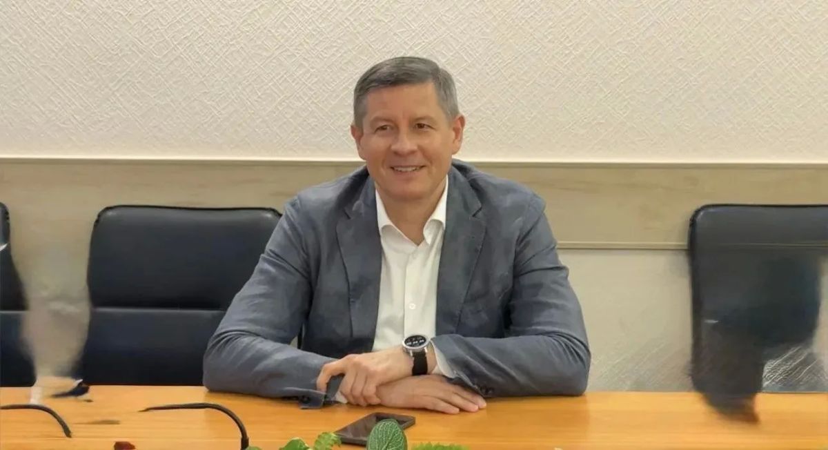 Егор Ковальчук: Сдал в Избирательную комиссию Брянской области документы для регистрации кандидатом в Губернаторы Егор Ковальчук: Сдал в Избирательную комиссию Брянской области документы для регистрации кандидатом в Губернаторы
