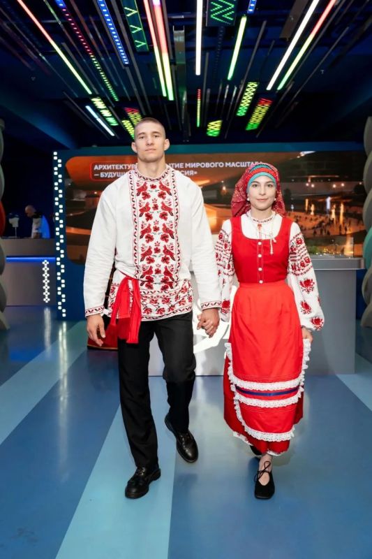 Свадьба чемпионов: Александр и Владлена Гороховы объединили судьбы Свадьба чемпионов: Александр и Владлена Гороховы объединили судьбы