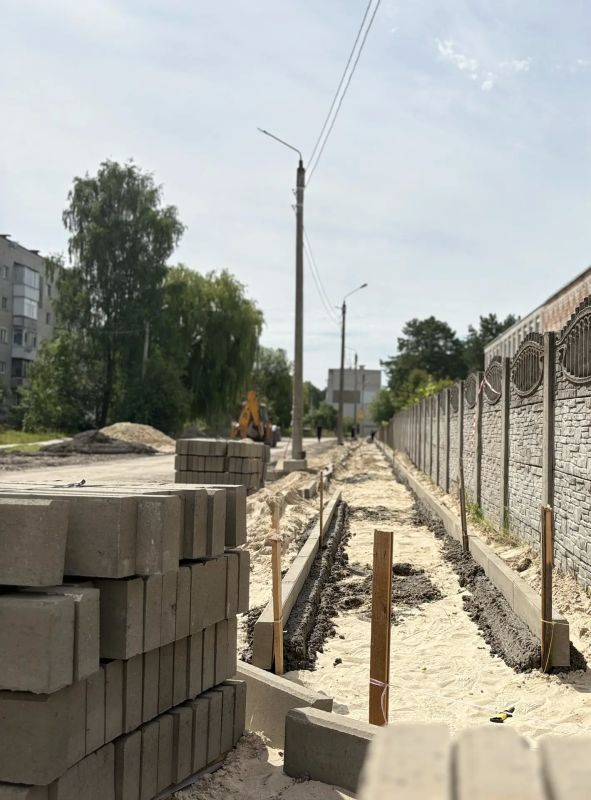 Стартовал капитальный ремонт дорог! Стартовал капитальный ремонт дорог!