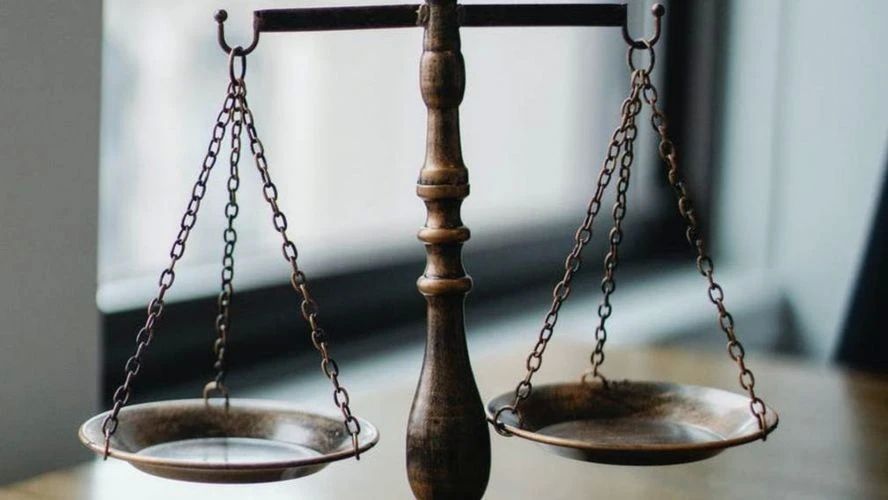 Суд взыскал с брянского предприятия до миллиона рублей за гибель рабочих в колодце