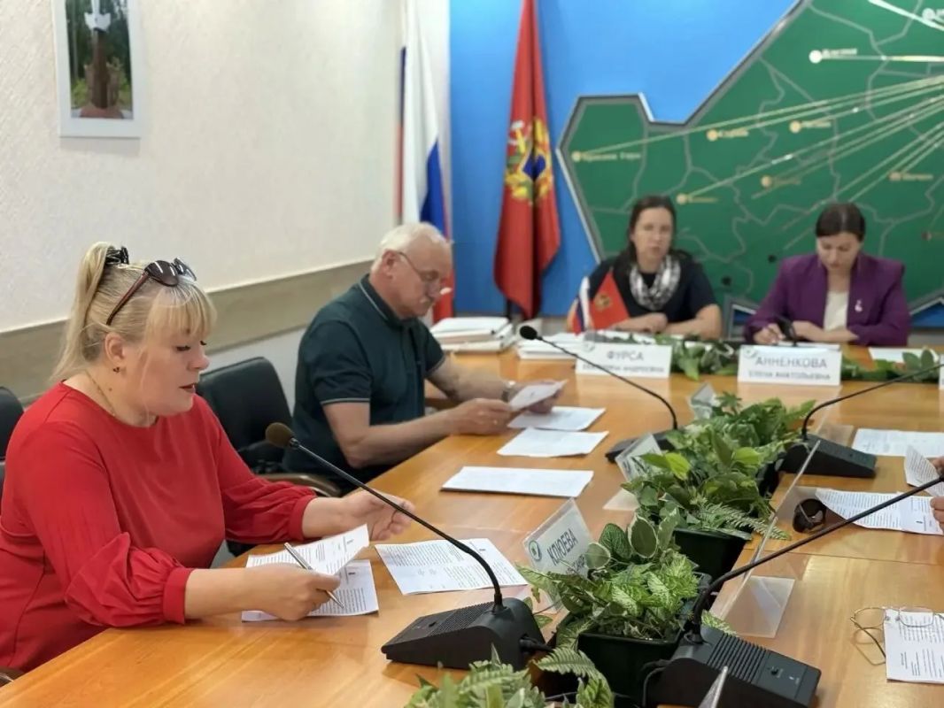Состоялось очередное заседание Избирательной комиссии Брянской области Состоялось очередное заседание Избирательной комиссии Брянской области