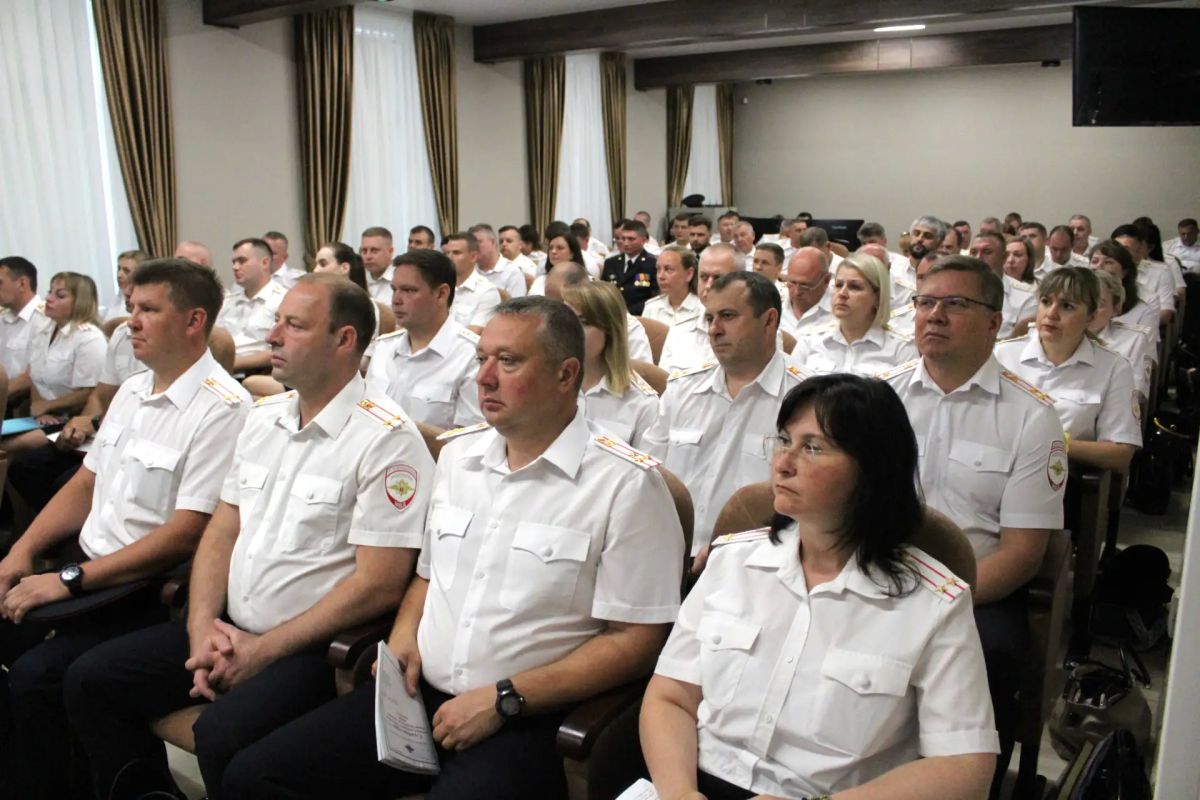 В УТ МВД России по ЦФО состоялось заседание коллегии по подведению итогов оперативно-служебной деятельности за 6 месяцев 2026 года В УТ МВД России по ЦФО состоялось заседание коллегии по подведению итогов оперативно-служебной деятельности за 6 месяцев 2026 года