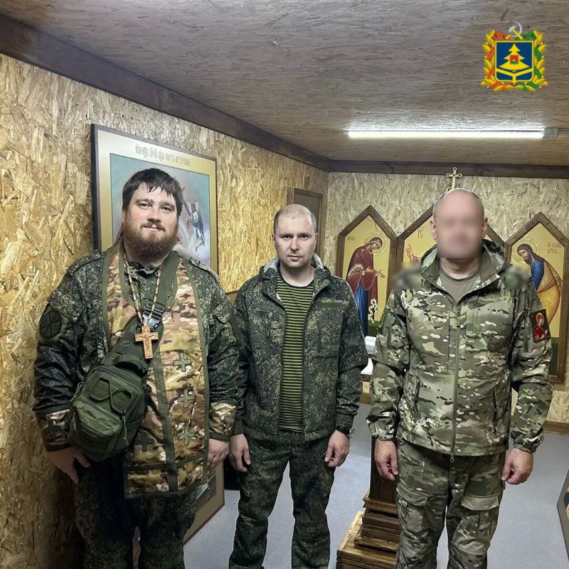 Священник укрепил боевой дух наших бойцов в зоне специальной военной операции Священник укрепил боевой дух наших бойцов в зоне специальной военной операции