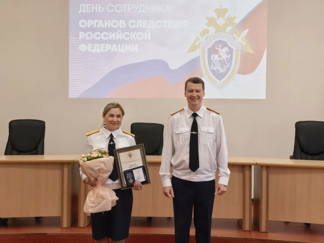 В следственном управлении СК России по Брянской области состоялось принятия Присяги и торжественное мероприятие, приуроченные ко Дню сотрудника органов следствия Российской Федерации В следственном управлении СК России по Брянской области состоялось принятия Присяги и торжественное мероприятие, приуроченные ко Дню сотрудника органов следствия Российской Федерации