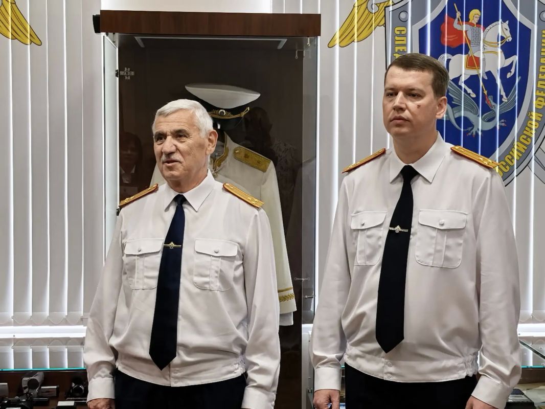 В следственном управлении СК России по Брянской области состоялось принятия Присяги и торжественное мероприятие, приуроченные ко Дню сотрудника органов следствия Российской Федерации В следственном управлении СК России по Брянской области состоялось принятия Присяги и торжественное мероприятие, приуроченные ко Дню сотрудника органов следствия Российской Федерации