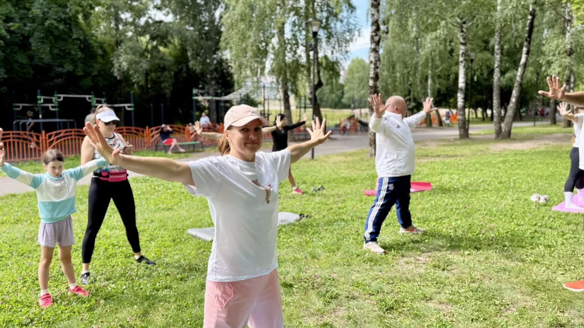 26 июля на Кургане Бессмертия состоялось занятие по йоге в рамках клуба «Активное долголетие» 26 июля на Кургане Бессмертия состоялось занятие по йоге в рамках клуба «Активное долголетие»