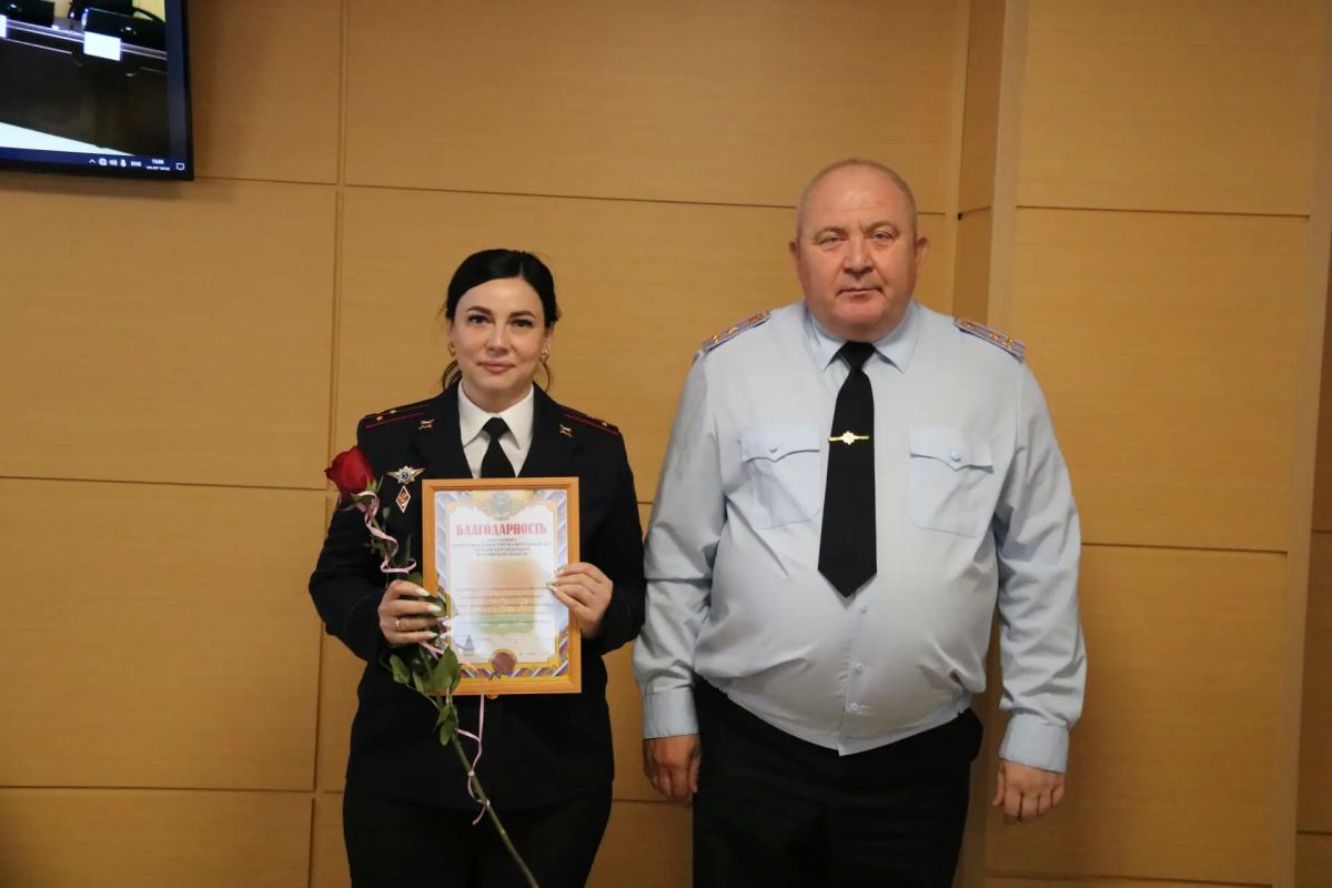 Сегодня свой профессиональный праздник отмечают сотрудники тыловых подразделений МВД России Сегодня свой профессиональный праздник отмечают сотрудники тыловых подразделений МВД России