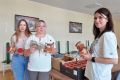 Женсовет Брянской области подготовил домашние консервы для бойцов