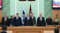 Егор Ковальчук на сессии Думы в Брянске вручил госнаграды близким героев