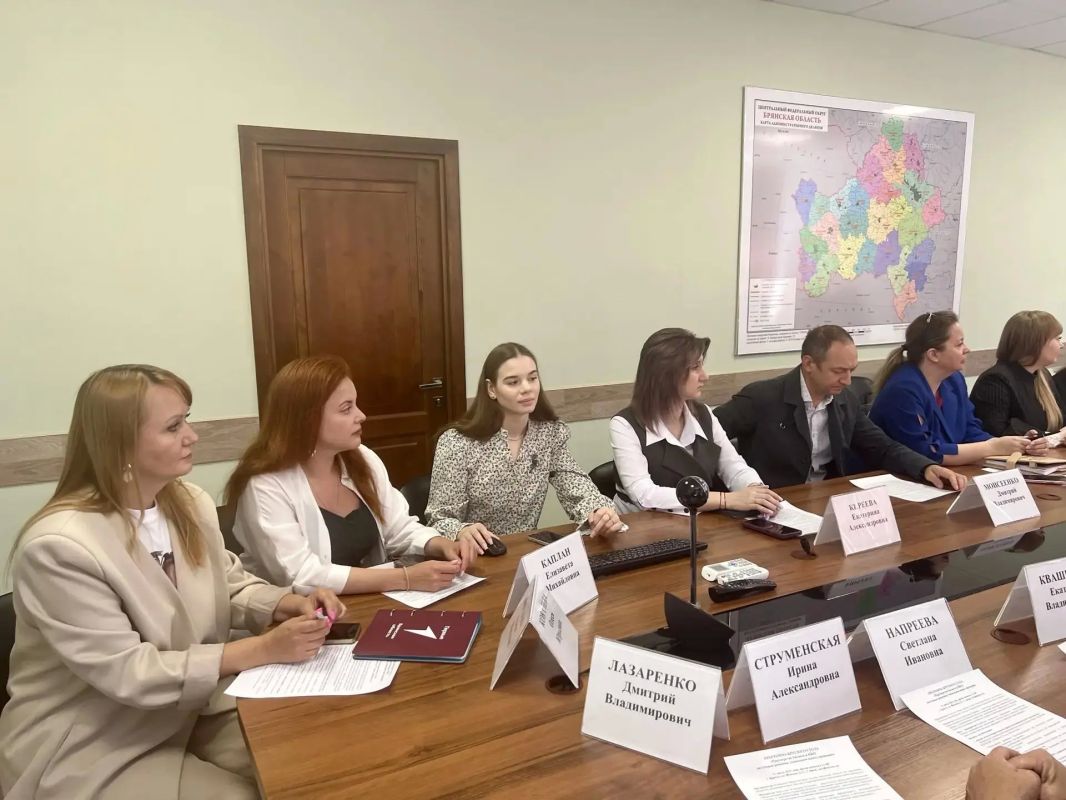 В Брянске обсудили системные решения для партнёрства бизнеса и НКО В Брянске обсудили системные решения для партнёрства бизнеса и НКО