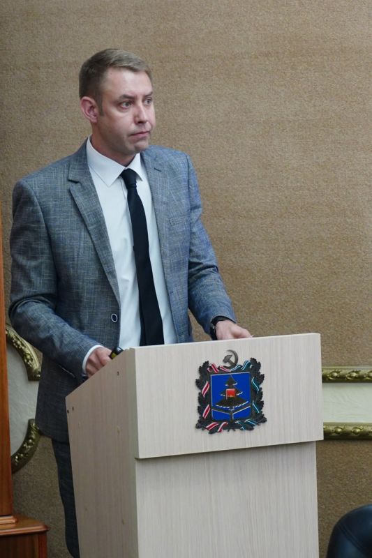 Егор Ковальчук: Еженедельное совещание с заместителями начали с обсуждения хода уборочной кампании Егор Ковальчук: Еженедельное совещание с заместителями начали с обсуждения хода уборочной кампании