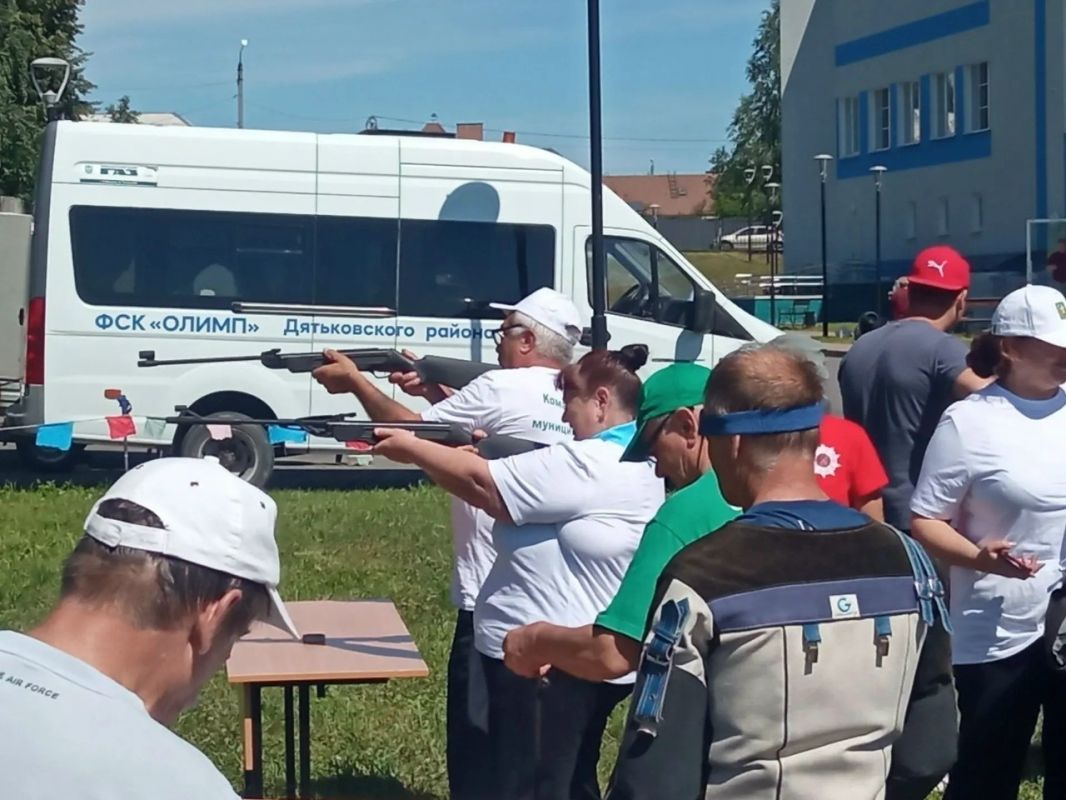 1 августа в городе Дятьково прошел региональный этап 11-й спартакиады пенсионеров России 1 августа в городе Дятьково прошел региональный этап 11-й спартакиады пенсионеров России