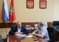 В преддверии 60-летия АО «Клинцовский завод поршневых колец» в Брянской областной Думе состоялась рабочая встреча председателя законодательного собрания Валентина Суббота с генеральным директором предприятия Сергеем Шашуро