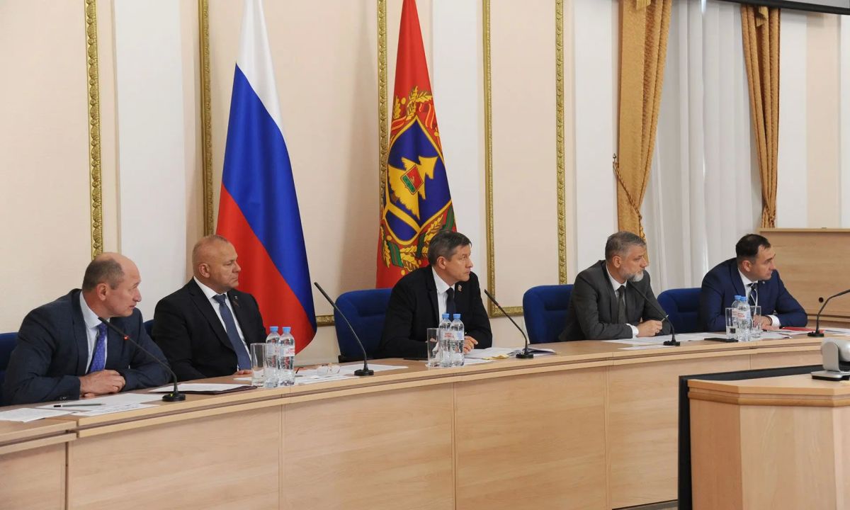 областном Правительстве под председательством врио Губернатора Брянской области Егора Ковальчука состоялось заседание антитеррористической комиссии