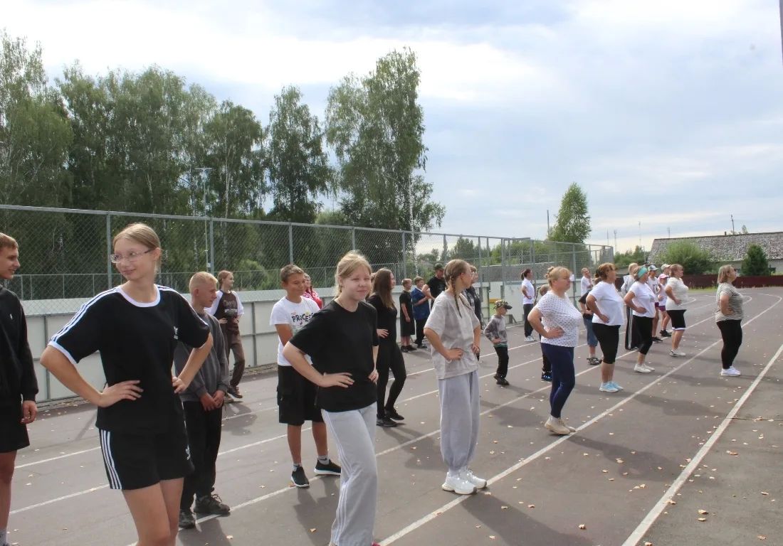 Сегодня, 8 августа, в селе Гордеевка, на территории физкультурно-оздоровительного комплекса открытого типа, состоялось спортивное мероприятие ко Дню физкультурника Сегодня, 8 августа, в селе Гордеевка, на территории физкультурно-оздоровительного комплекса открытого типа, состоялось спортивное мероприятие ко Дню физкультурника