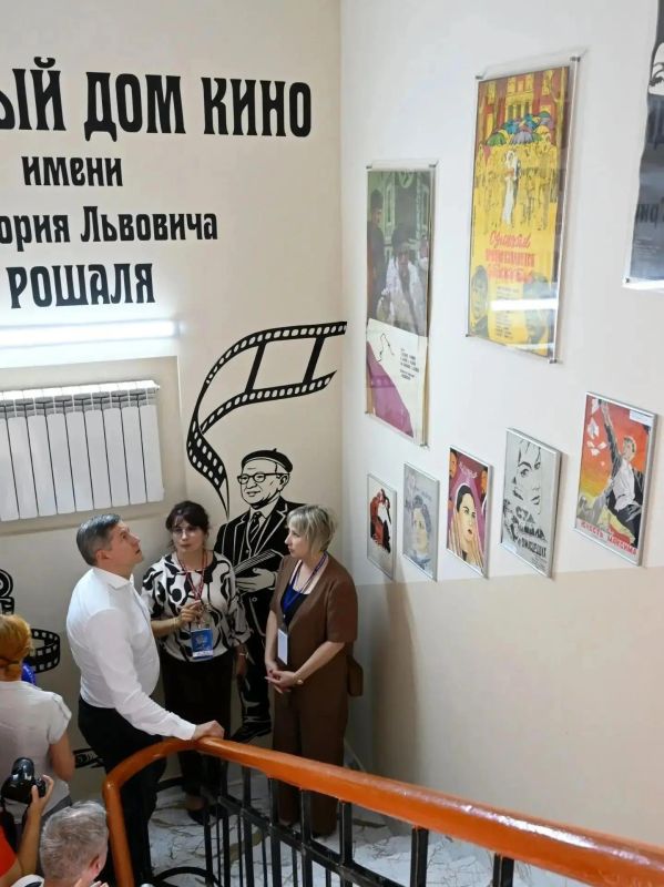 Врио губернатора Егор Ковальчук совершил рабочую поездку в Новозыбков — город с богатой историей и традициями Врио губернатора Егор Ковальчук совершил рабочую поездку в Новозыбков — город с богатой историей и традициями