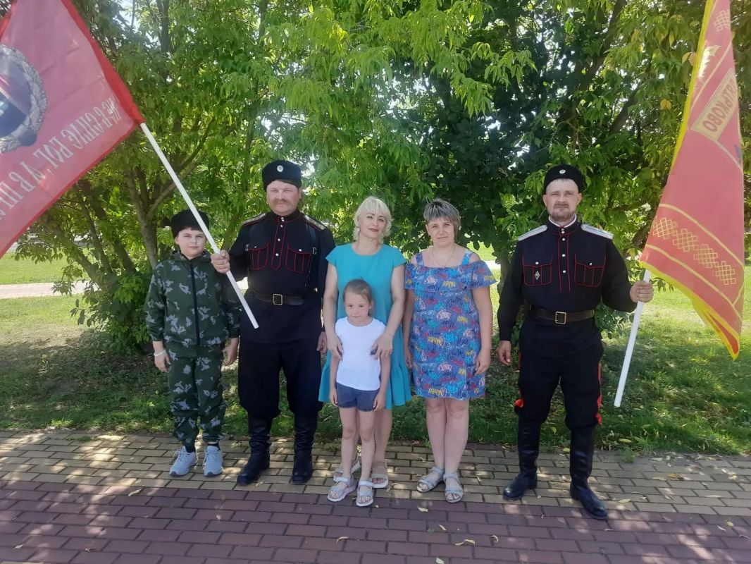 Яркие выходные с пользой! Яркие выходные с пользой!