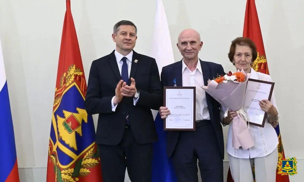 9 августа — День строителя 9 августа — День строителя