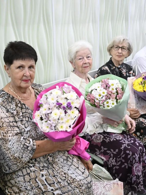 Сегодня брянские строители отмечают профессиональный праздник Сегодня брянские строители отмечают профессиональный праздник