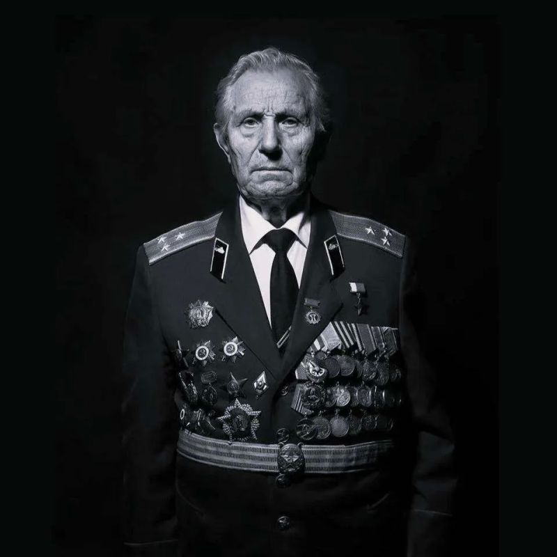 Герой России, участник ВОВ Павел Сюткин умер на 105-м году жизни в Сочи, сообщил глава города-курорта Андрей Прошунин