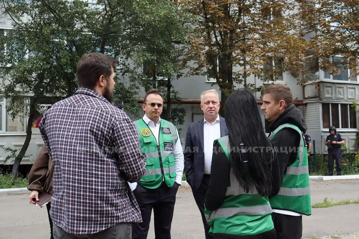 В результате ракетного удара ВСУ поврежден жилой многоквартирный дом в Советском районе Брянска В результате ракетного удара ВСУ поврежден жилой многоквартирный дом в Советском районе Брянска