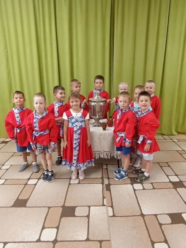 День самовара в детском саду "Мозаика" с.Кокино прошёл на ура! День самовара в детском саду "Мозаика" с.Кокино прошёл на ура!
