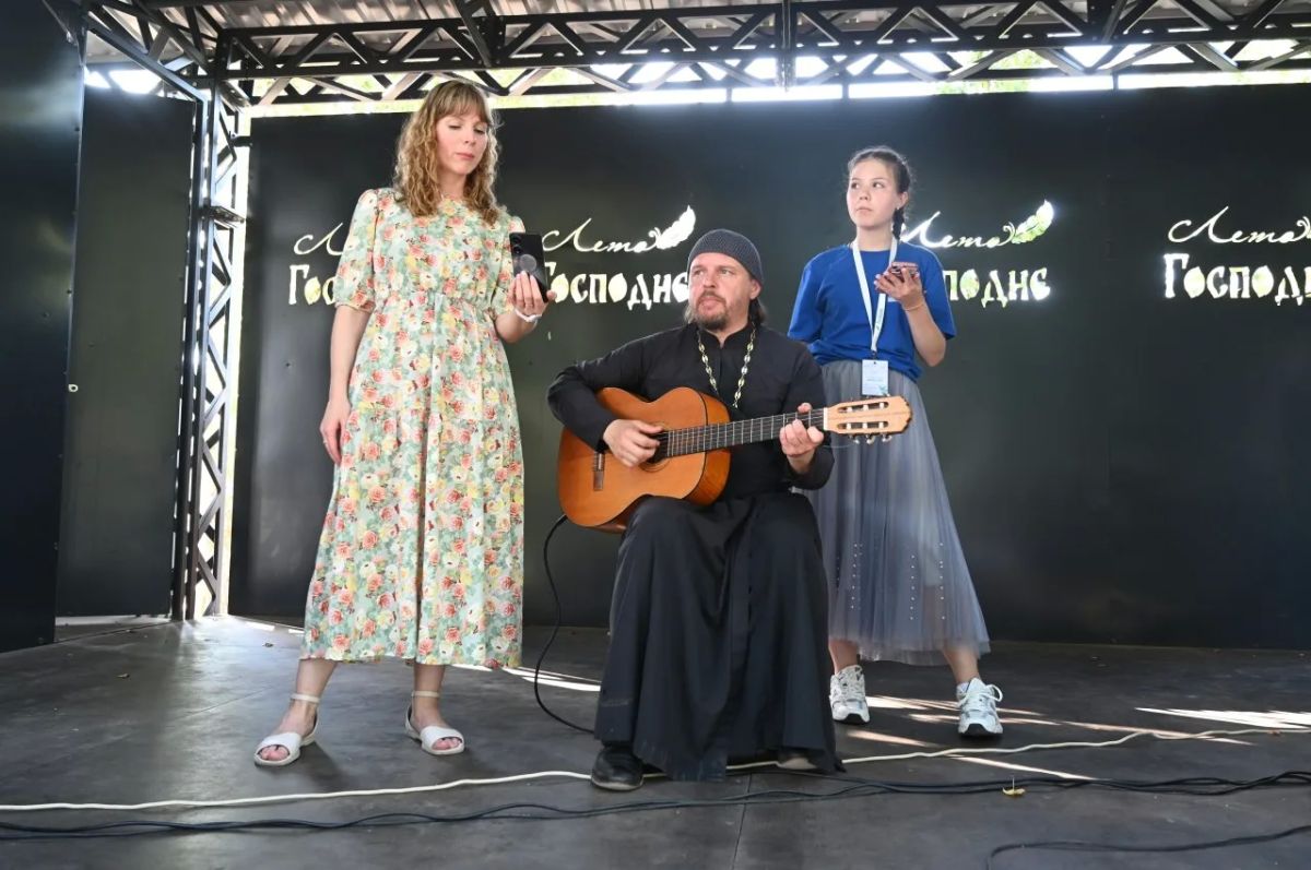 Участие в слете православной молодежи в селе Алешинка