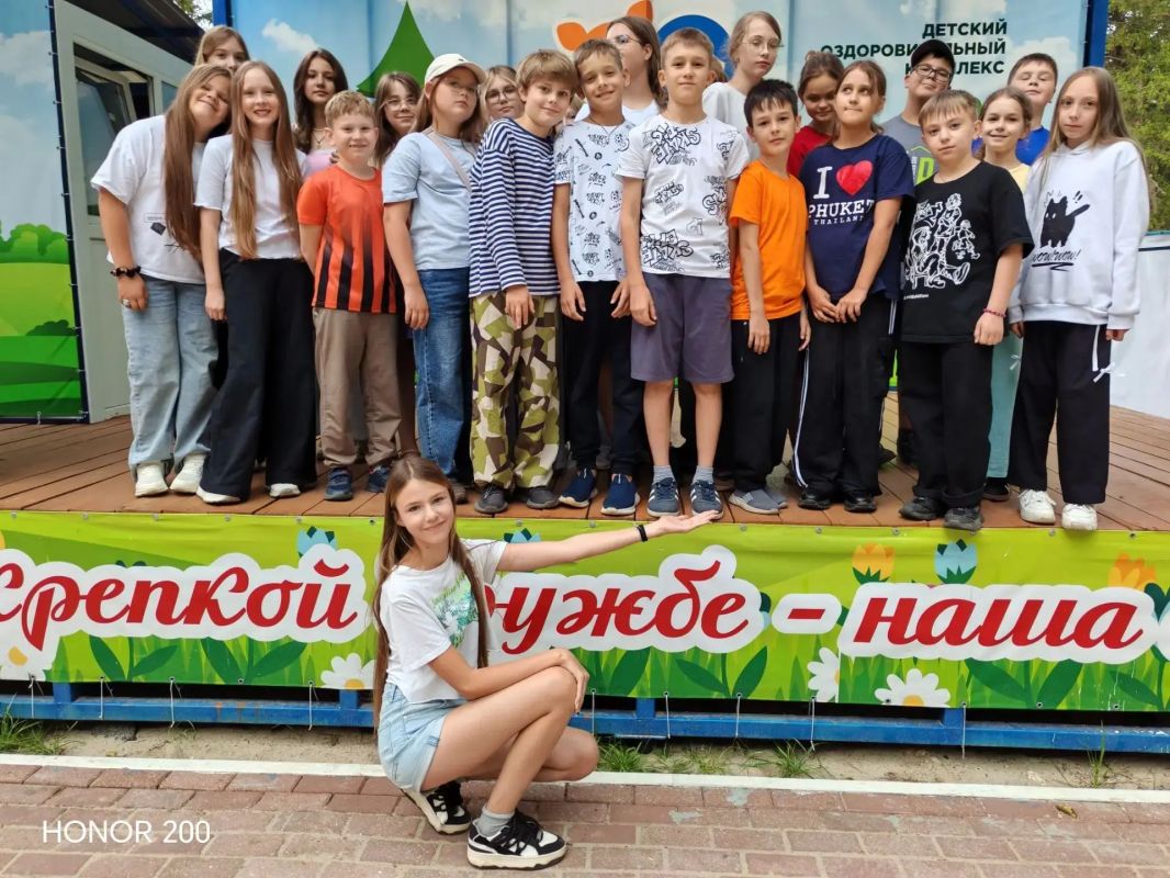 За страницами учебника географии: чему научатся школьники в профильной смене «Мир открытий» За страницами учебника географии: чему научатся школьники в профильной смене «Мир открытий»