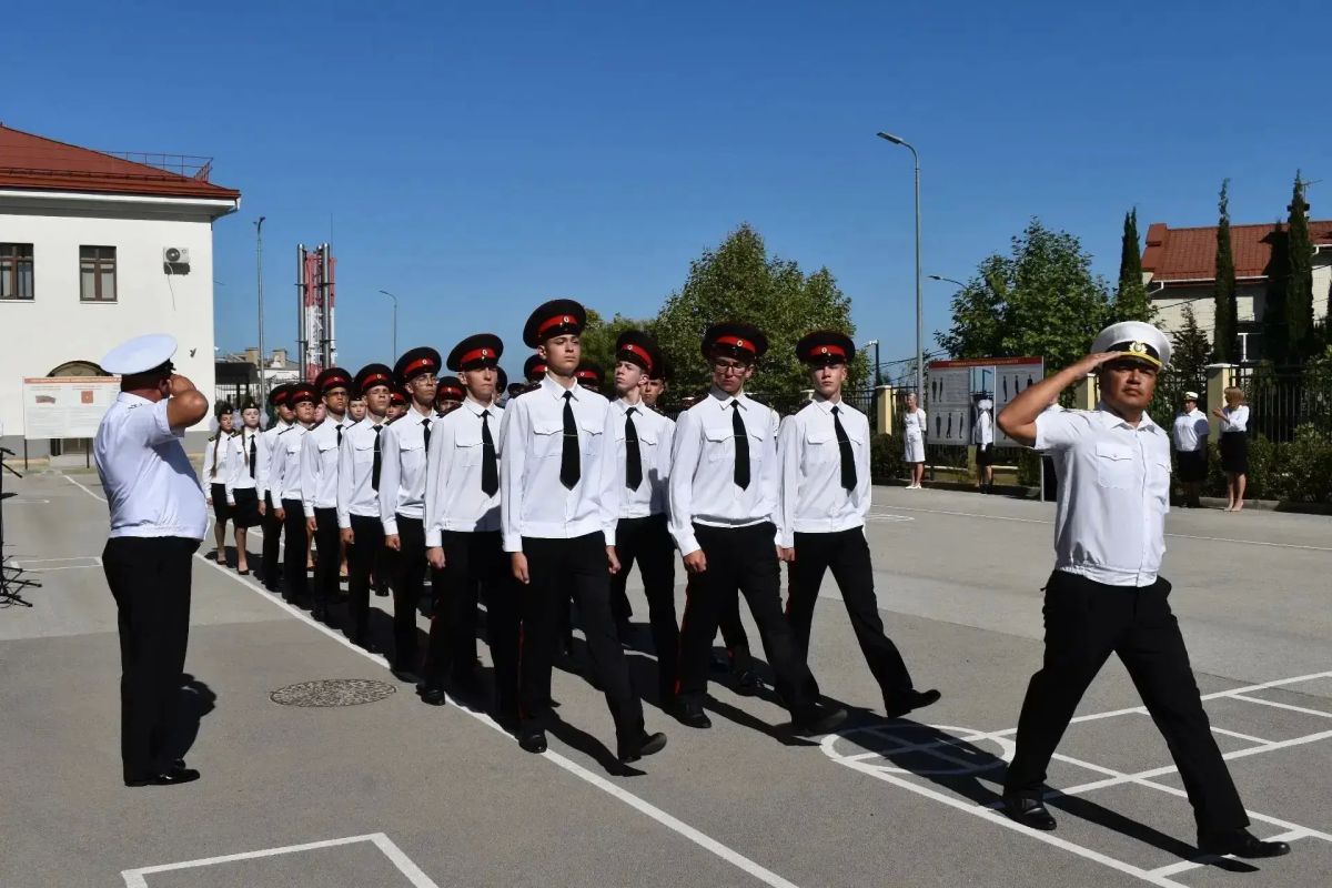 Член Президиума Национальной Ассоциации организаций ветеранов следственных органов «Союз ветеранов следствия» Н.В. Некрасова приняла участие в торжественном построении, посвящённом Дню знаний и началу нового учебного года в... Член Президиума Национальной Ассоциации организаций ветеранов следственных органов «Союз ветеранов следствия» Н.В. Некрасова приняла участие в торжественном построении, посвящённом Дню знаний и началу нового учебного года в...
