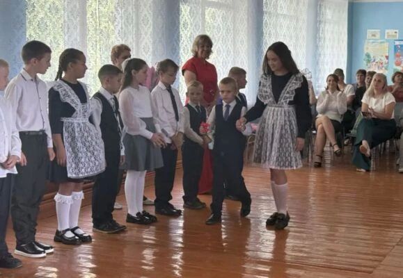 1 сентября 2026 года, во всех школах Красногорского района Брянской области прошли торжества, посвящённые началу нового учебного года 1 сентября 2026 года, во всех школах Красногорского района Брянской области прошли торжества, посвящённые началу нового учебного года