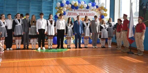 1 сентября 2026 года, во всех школах Красногорского района Брянской области прошли торжества, посвящённые началу нового учебного года 1 сентября 2026 года, во всех школах Красногорского района Брянской области прошли торжества, посвящённые началу нового учебного года