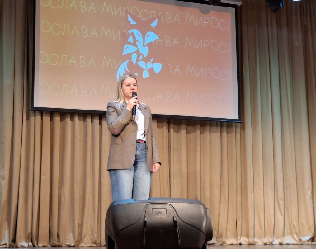 Инна Мухина: В Брянске отметили 2 годовщину со дня создания Благотворительного фонда «Мирослава», подопечными которого стали 127 подростков Инна Мухина: В Брянске отметили 2 годовщину со дня создания Благотворительного фонда «Мирослава», подопечными которого стали 127 подростков