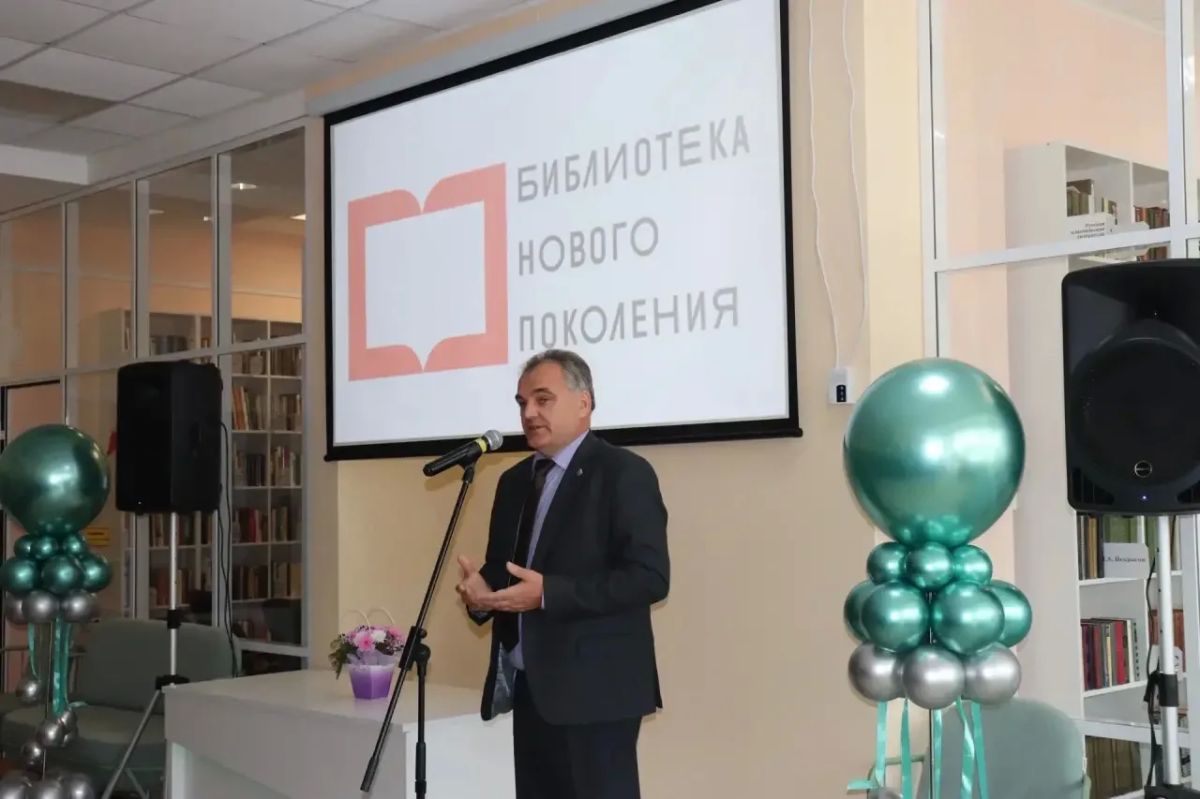 В Брянске открылась модельная библиотека № 14 — ещё одна площадка «нового поколения»! В Брянске открылась модельная библиотека № 14 — ещё одна площадка «нового поколения»!
