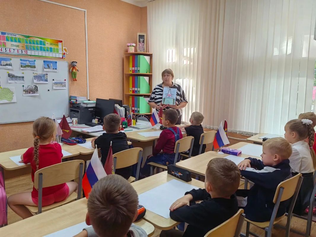 «Шумел сурово Брянский лес…»: как мы отмечали День освобождения Брянщины «Шумел сурово Брянский лес…»: как мы отмечали День освобождения Брянщины