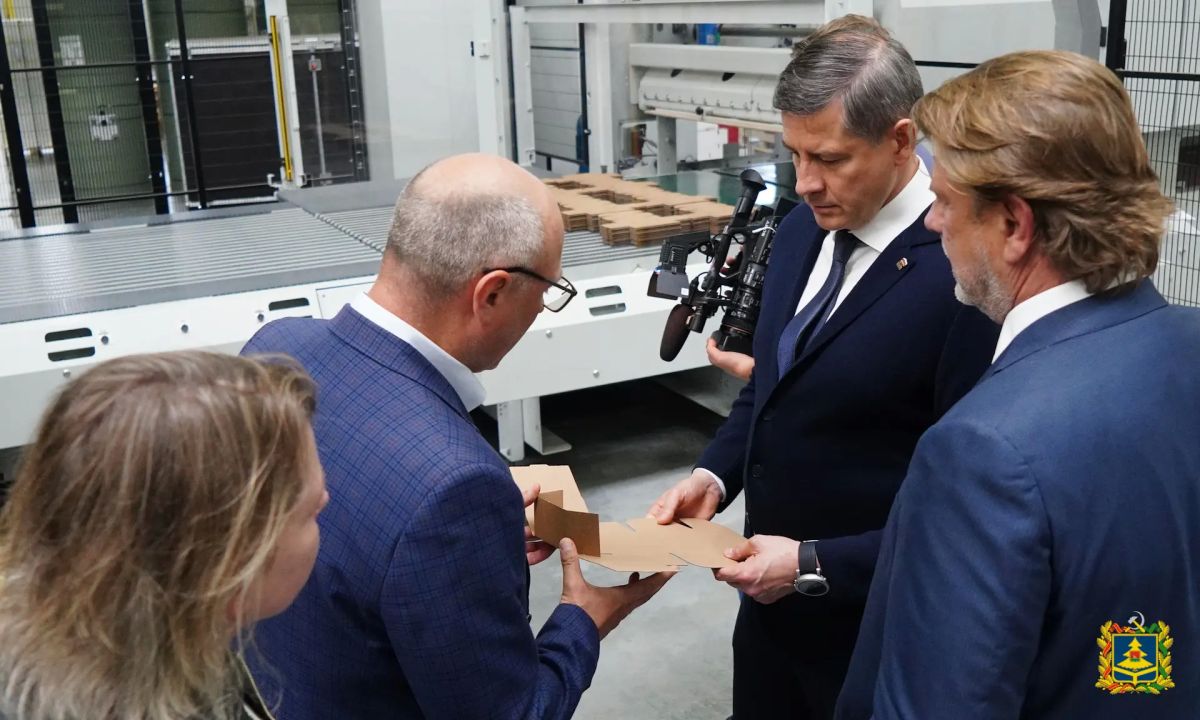Врио Губернатора Брянской области Егор Ковальчук с рабочей поездкой побывал в Сураже Врио Губернатора Брянской области Егор Ковальчук с рабочей поездкой побывал в Сураже