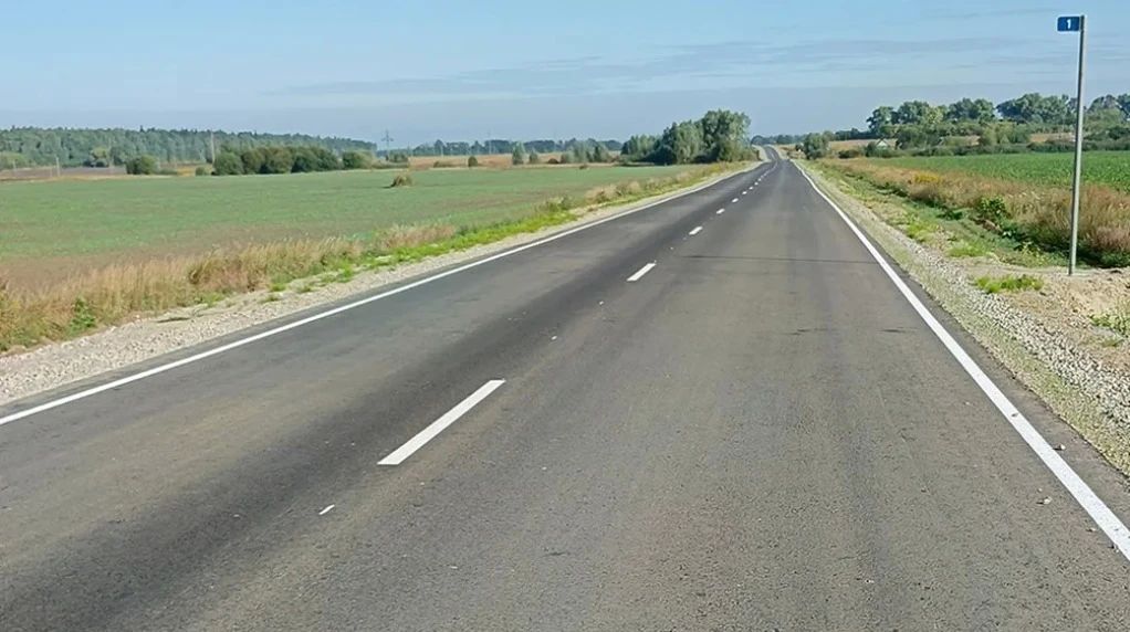 В Комаричском районе Брянской области завершился ремонт участка дороги Комаричи – Кокино