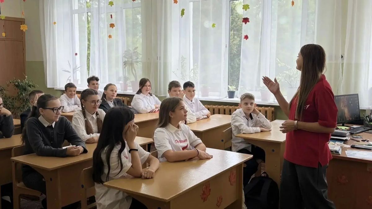 СТАРТ ДАН! Неделя Первых началась в школах Дятьковского района! СТАРТ ДАН! Неделя Первых началась в школах Дятьковского района!