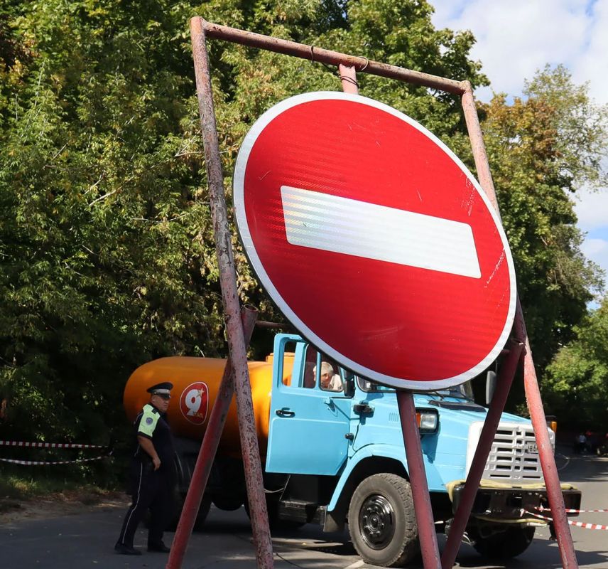 11 сентября ограничат движение по Калинина