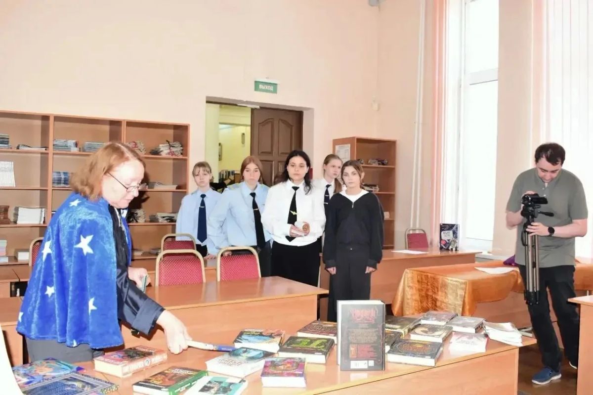 Фотонная трасса в Библиотеке: как Брянск встретил «Книжный поезд» Фотонная трасса в Библиотеке: как Брянск встретил «Книжный поезд»