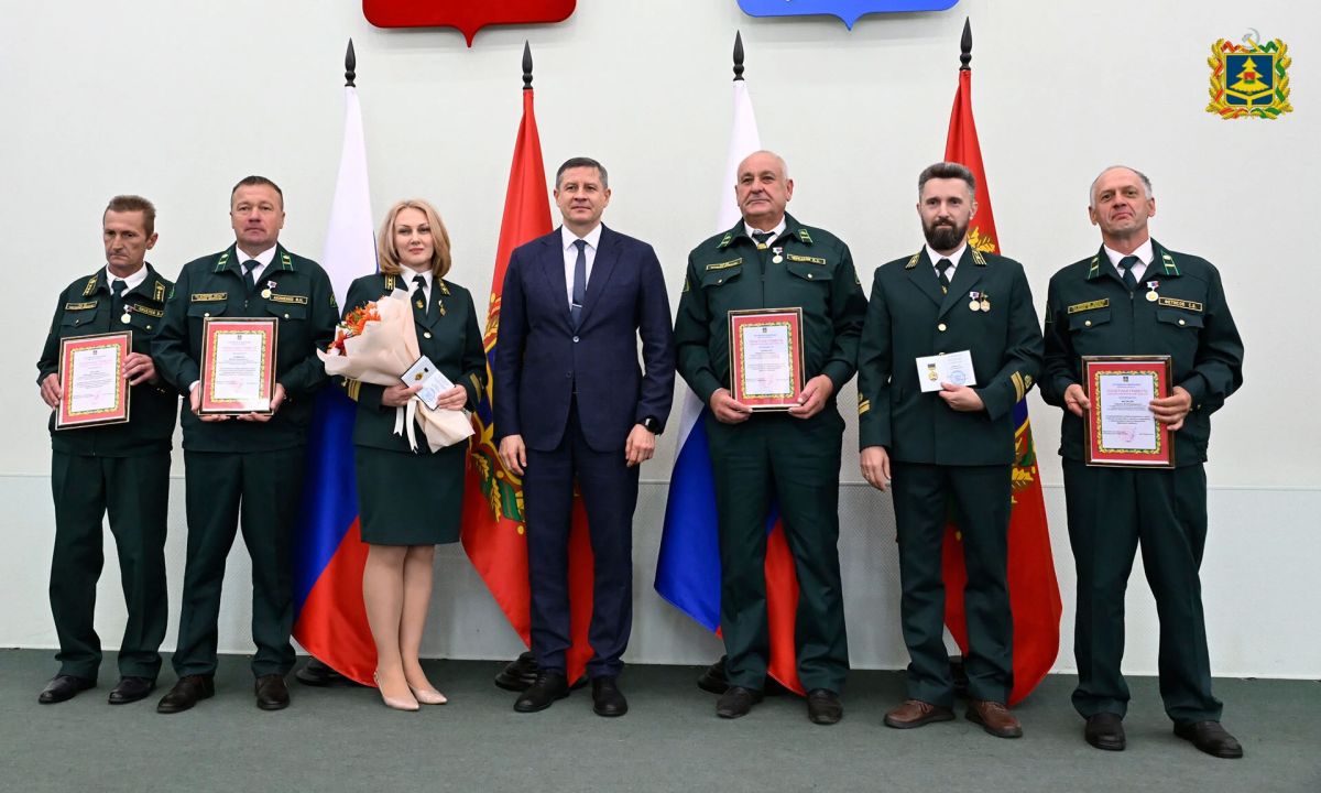 10 сентября состоялось торжественное мероприятие, посвященное предстоящему профессиональному празднику — Дню работников леса 10 сентября состоялось торжественное мероприятие, посвященное предстоящему профессиональному празднику — Дню работников леса