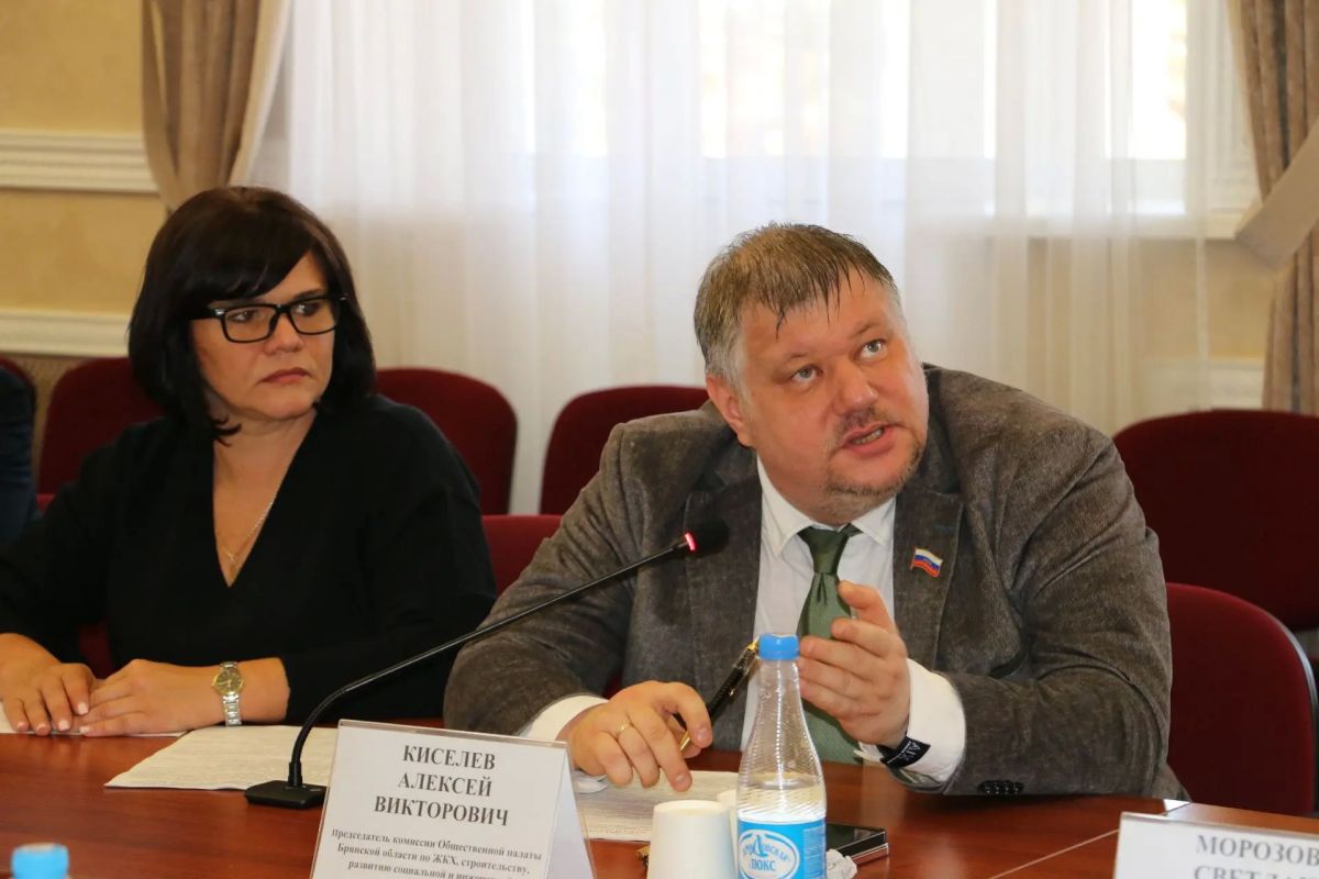 Комитет областной Думы по ЖКХ, дорожному строительству, транспорту и ТЭК на своем заседании рассмотрел ход реализации регионального проекта «Формирование комфортной городской среды» национального проекта «Инфраструктура для... Комитет областной Думы по ЖКХ, дорожному строительству, транспорту и ТЭК на своем заседании рассмотрел ход реализации регионального проекта «Формирование комфортной городской среды» национального проекта «Инфраструктура для...