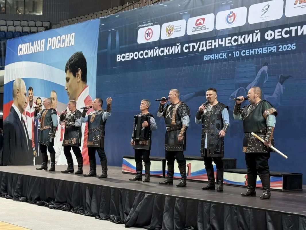 Брянск принимает Всероссийский фестиваль единоборств, посвященный международному дню студенческого спорта Брянск принимает Всероссийский фестиваль единоборств, посвященный международному дню студенческого спорта