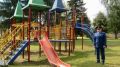 В Суземке отремонтировали детские площадки по требованию прокуратуры