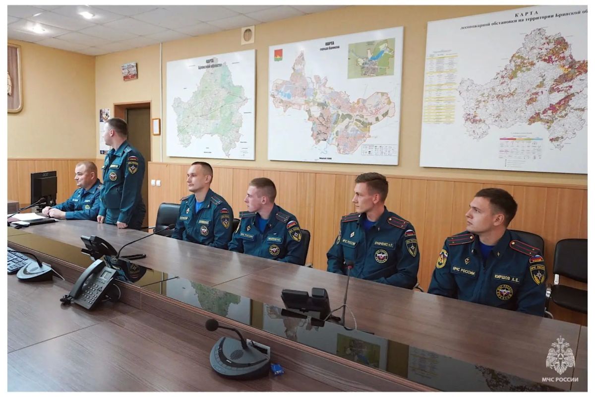 В Брянской области завершился недельный сбор выпускников вузов МЧС России В Брянской области завершился недельный сбор выпускников вузов МЧС России
