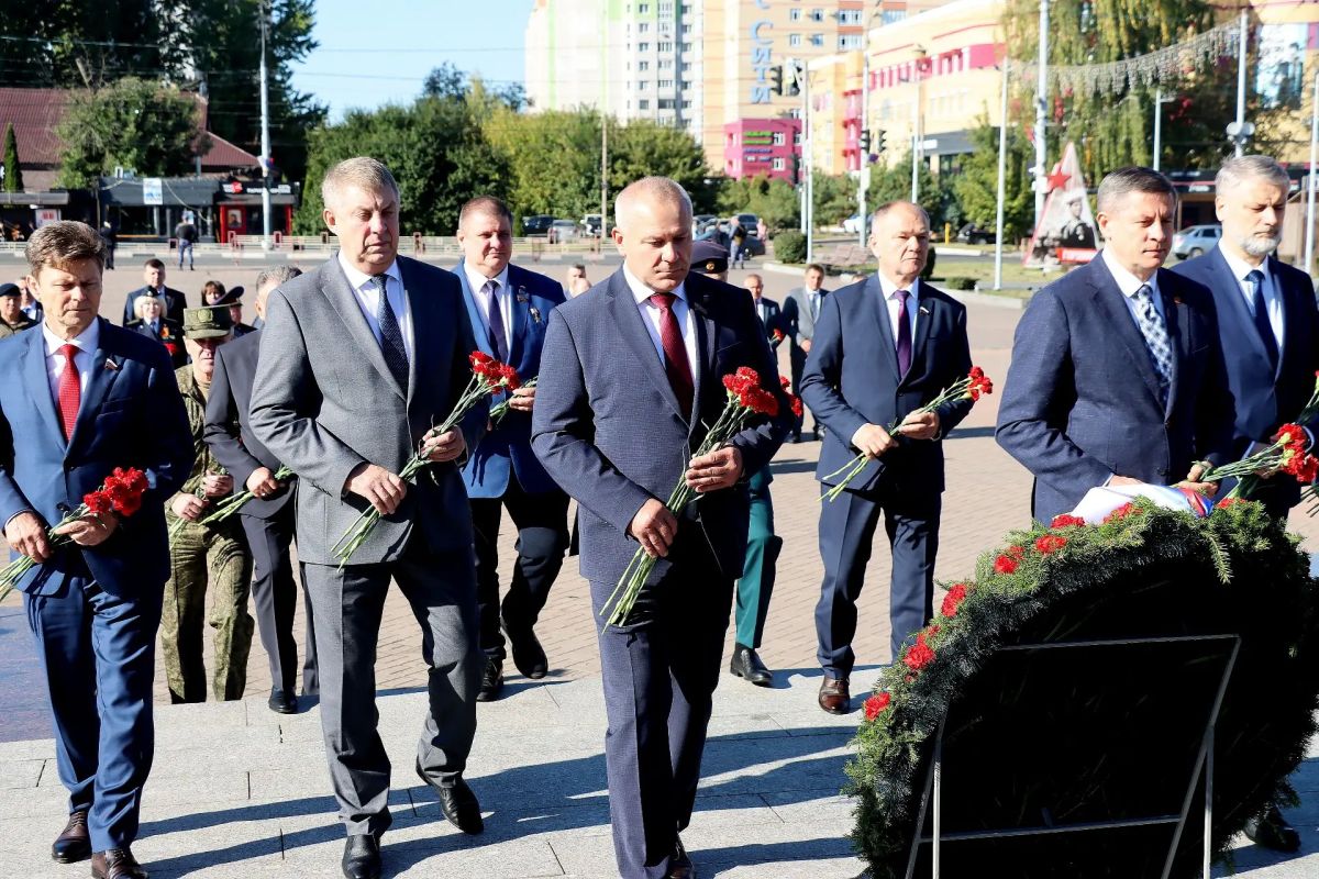 В сердце – память, в деле – единство: на Брянщине проходят торжества, посвященные 17 сентября! В сердце – память, в деле – единство: на Брянщине проходят торжества, посвященные 17 сентября!