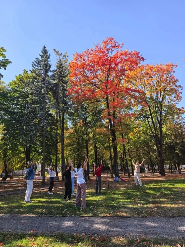ДЕНЬ ГОРОДА: ФОТОРЕПОРТАЖ ПРАЗДНИКА В ПАРКАХ ДЕНЬ ГОРОДА: ФОТОРЕПОРТАЖ ПРАЗДНИКА В ПАРКАХ
