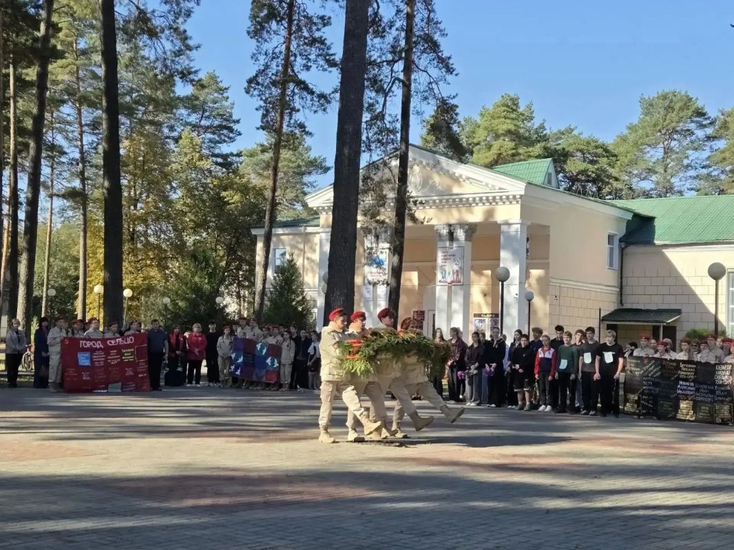 Жуковский район и Сельцо встретили 83-ю годовщину освобождения Жуковский район и Сельцо встретили 83-ю годовщину освобождения